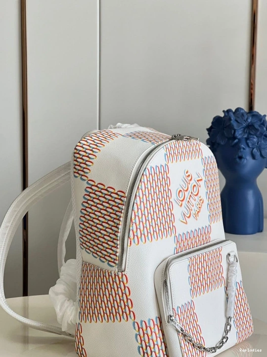 Rep ladies RACER LOUIS BACKPACK VUITTON 0814